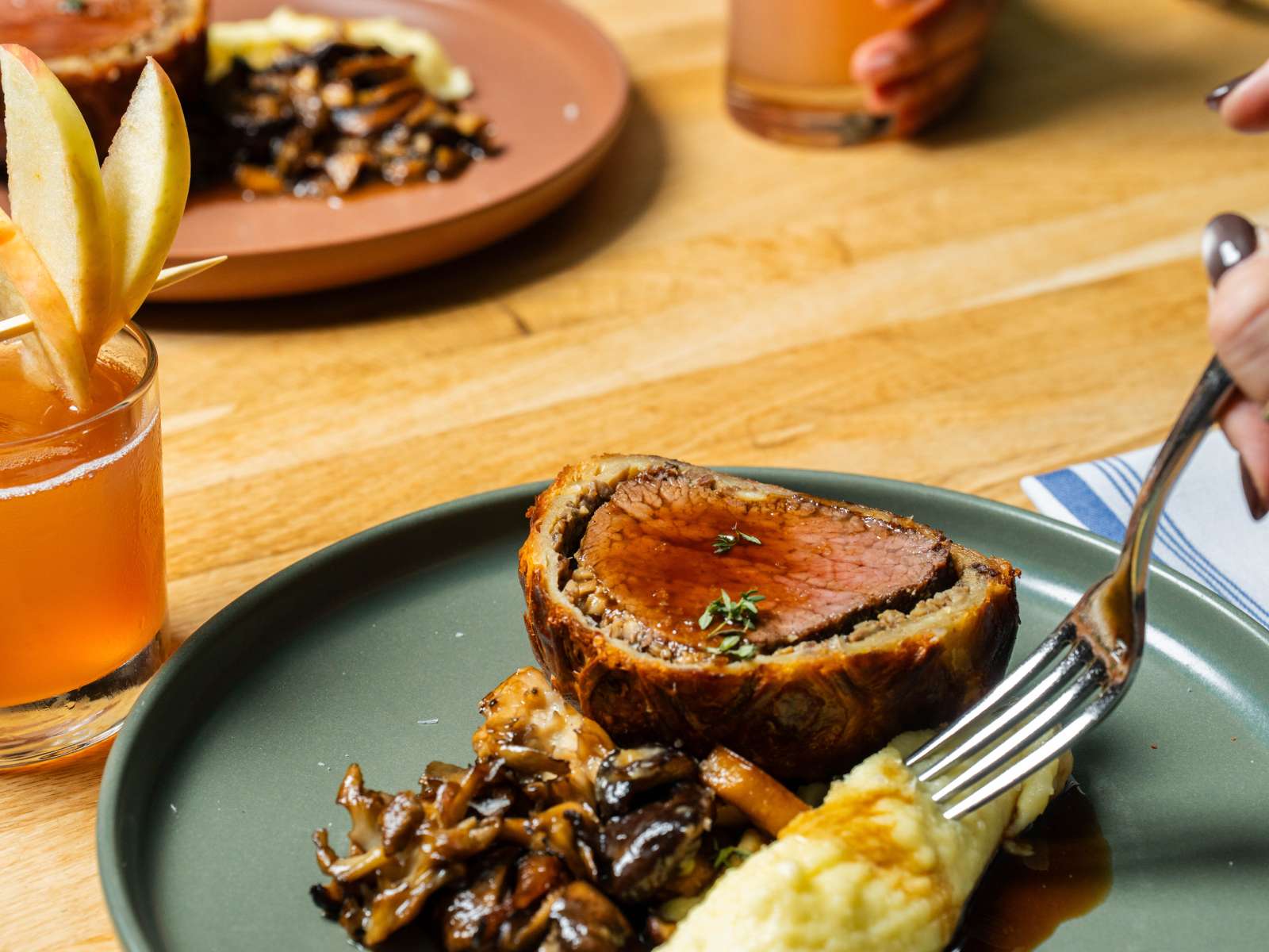 Beef Wellington Dec 2025 a beef wellington served with mash and mushrooms