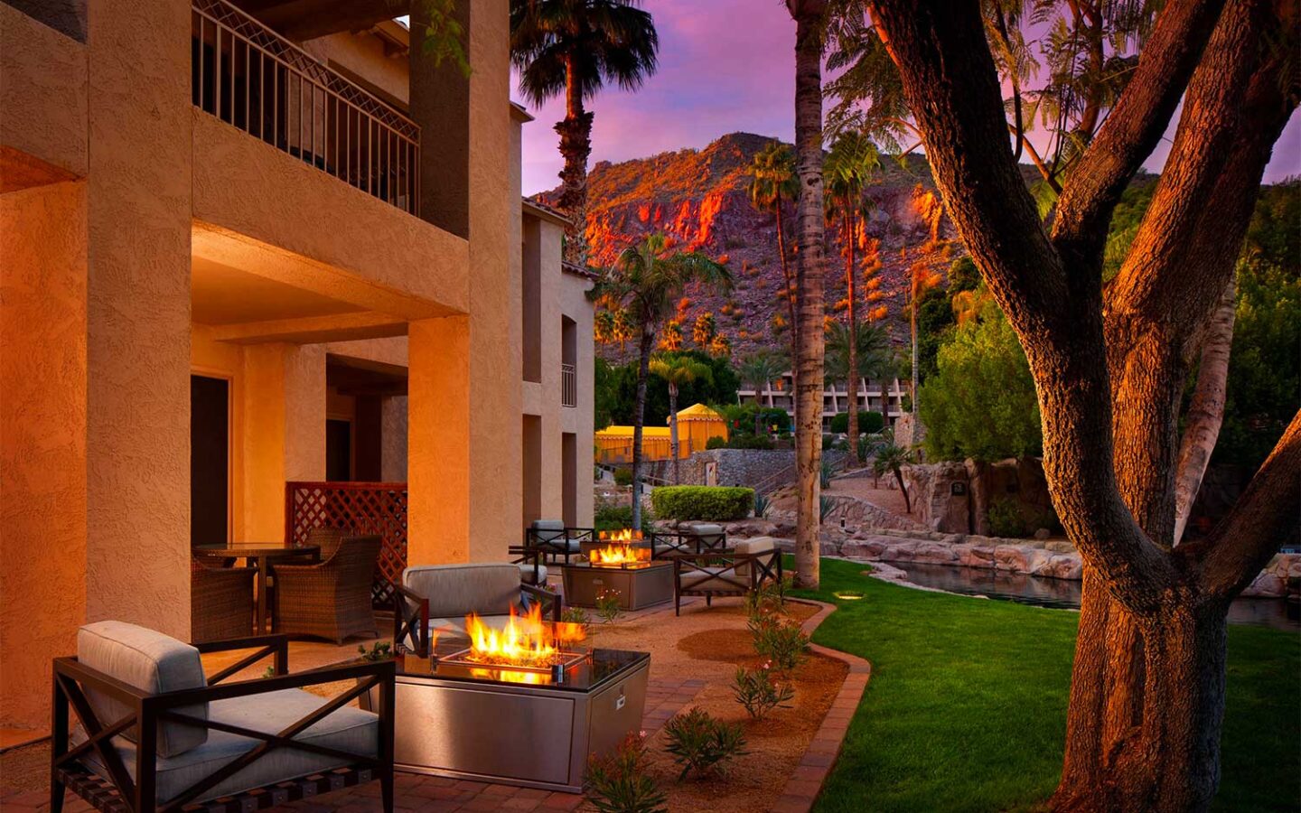 Casita Grand Deluxe Fire Table