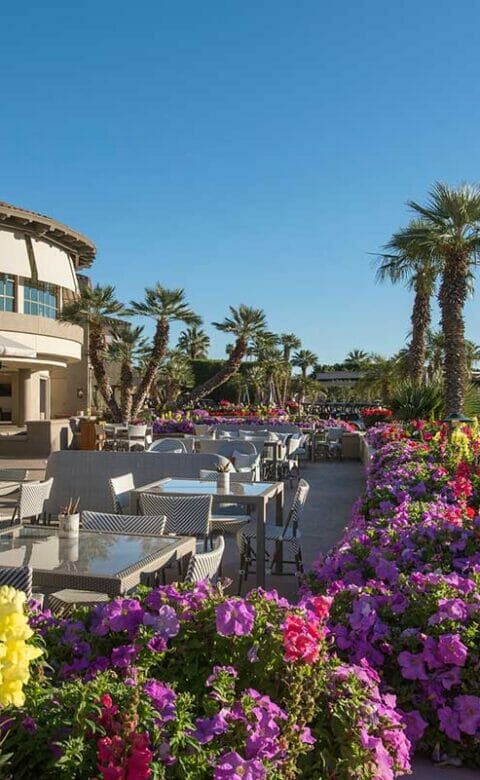 19th Hole restaurant patio